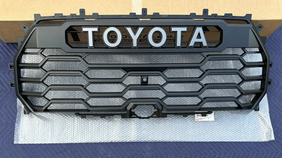2022-2026 Toyota Tundra TRD Pro Grille - Image 2