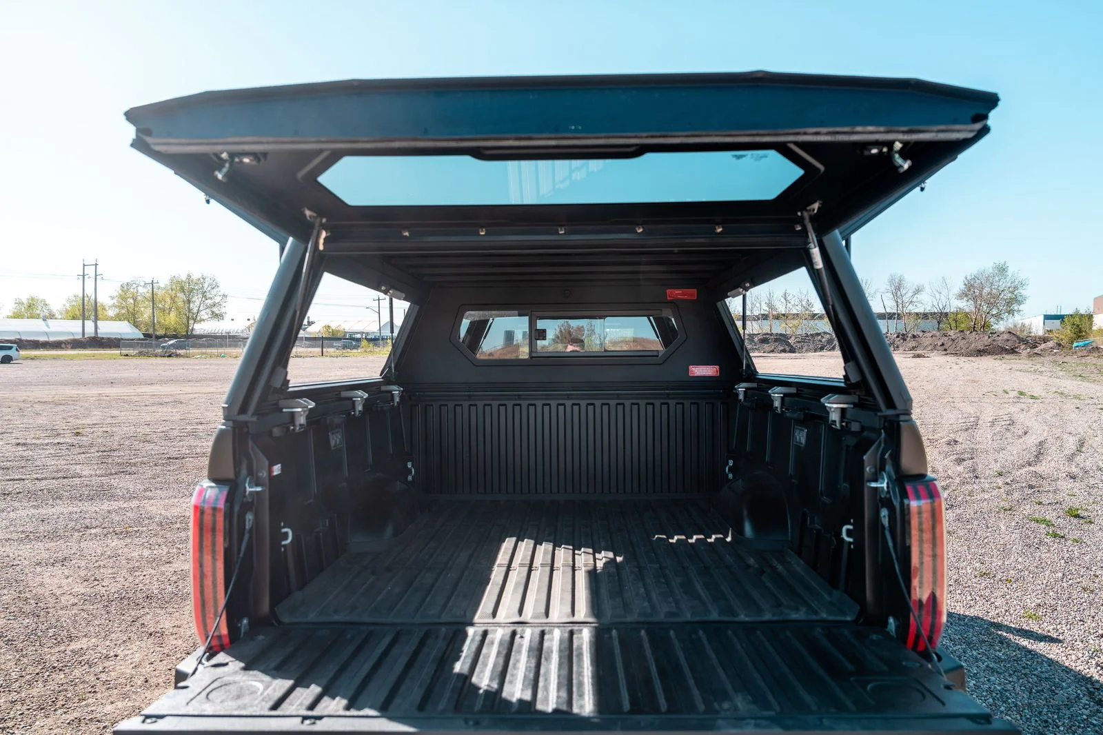 Alu-Cab 2022-2026 Toyota Tundra Contour Canopy - Image 6