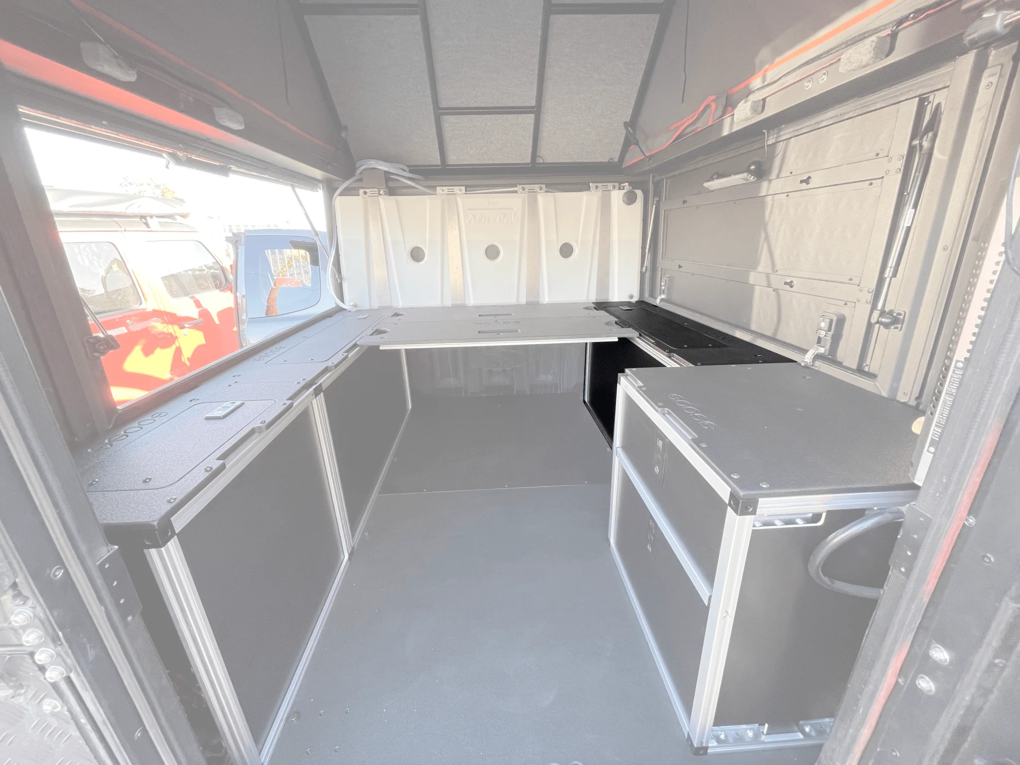 Alu-Cab Canopy Camper V2 - Chevy Colorado/GMC Canyon 2015-2022 - Front Utility Module - 6' Bed - Image 4