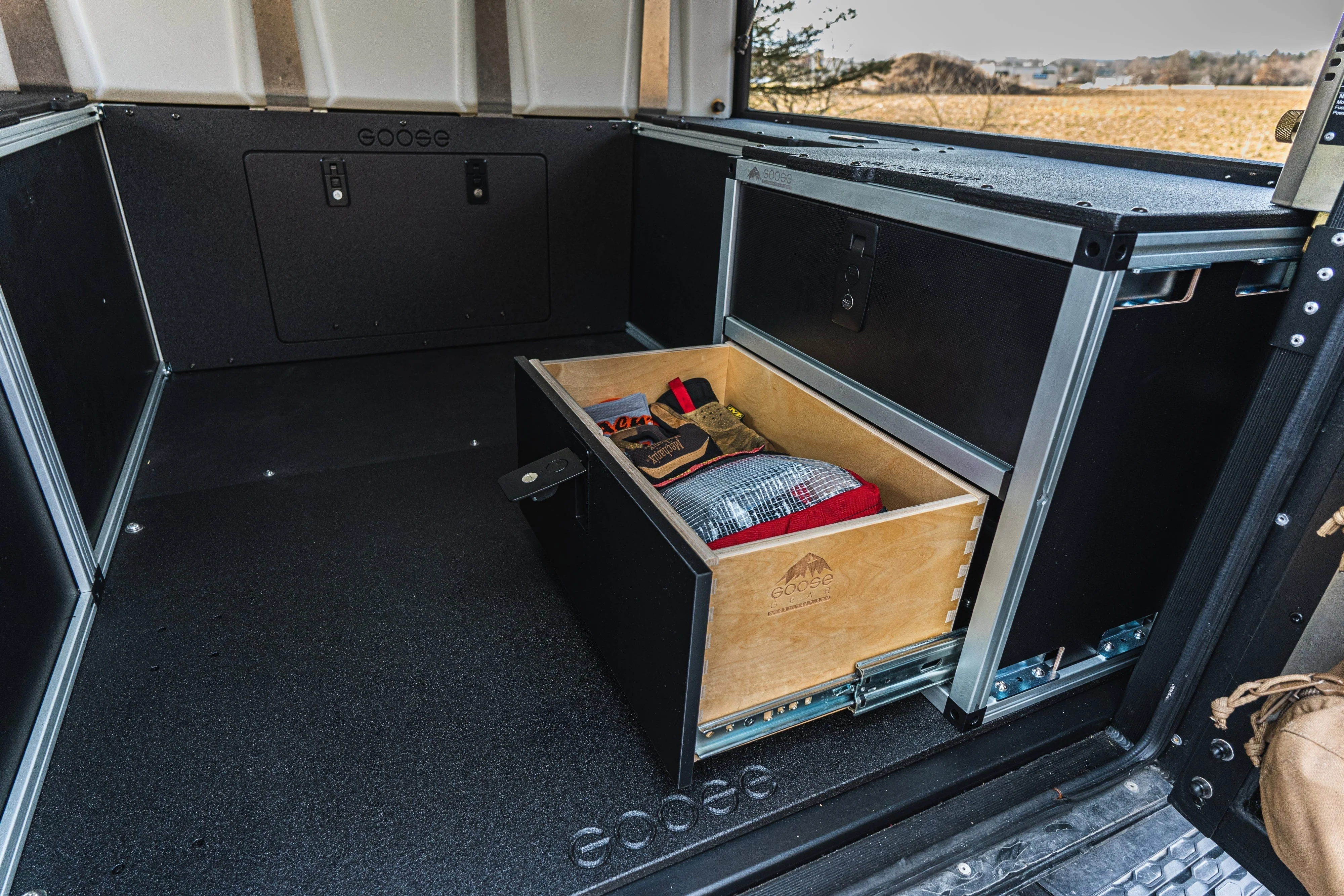 Alu-Cab Canopy Camper V2 - Jeep Gladiator 2019-Present - Rear Double Drawer Module - 5' Bed - Image 3