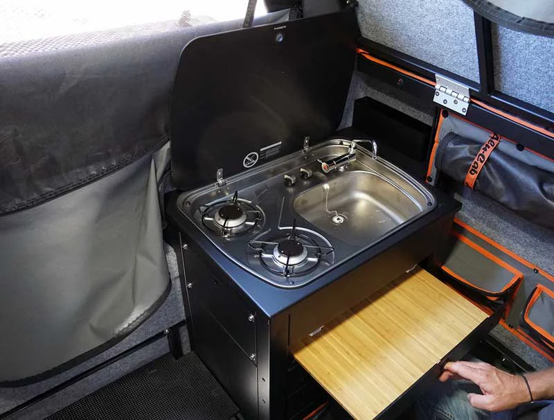 Alu-Cab Khaya 2 Sleeper Camper - Image 12