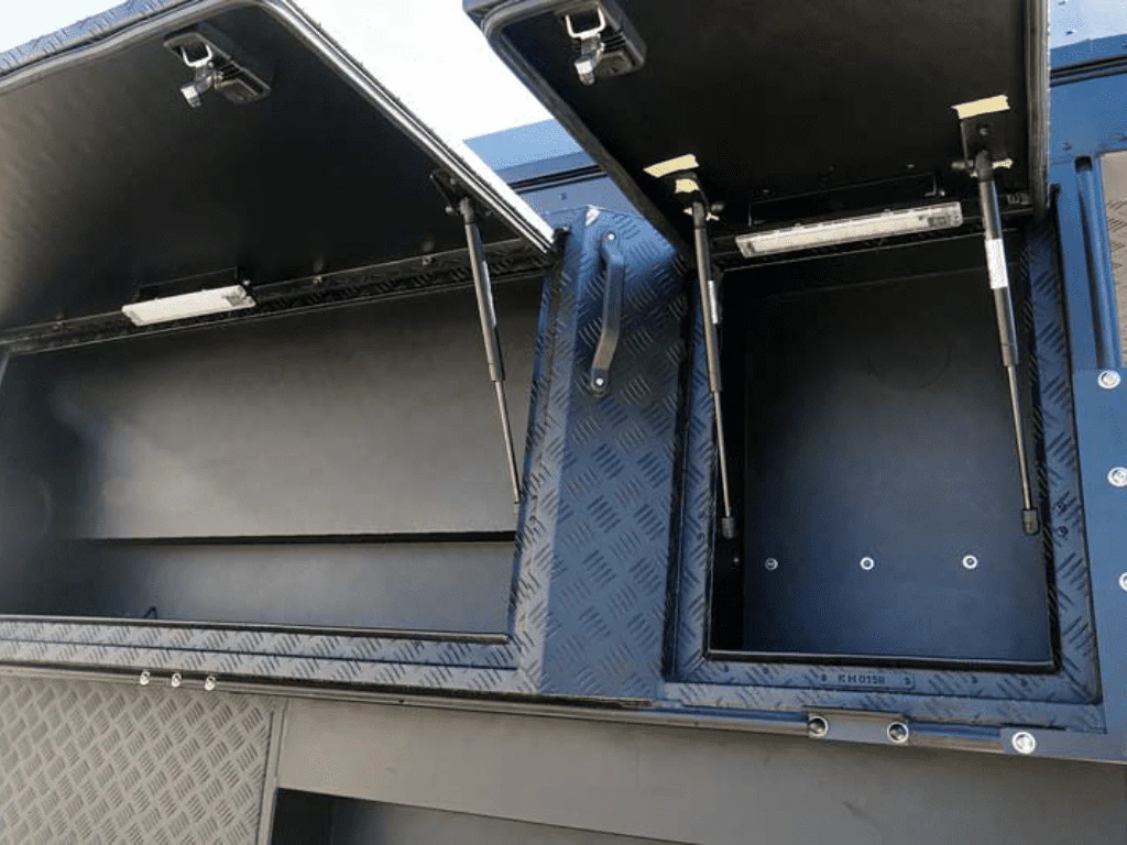 Alu-Cab Khaya Camper Basic - Image 3