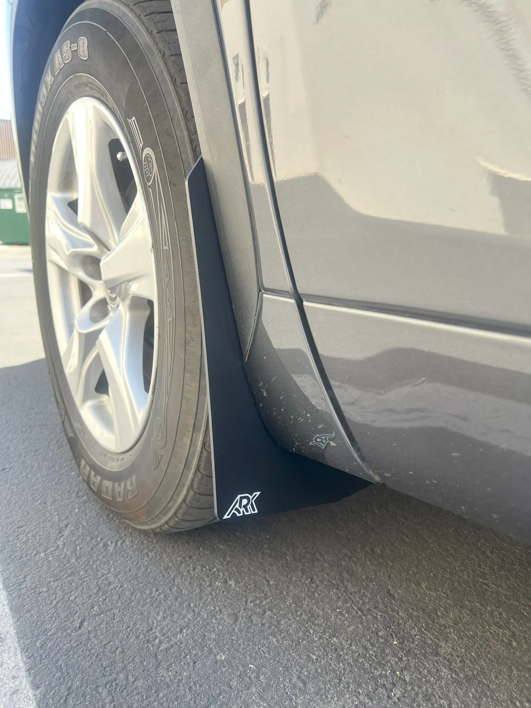 Ark 2020+ Toyota Highlander TriXPoly Mid Mudflaps - Image 2