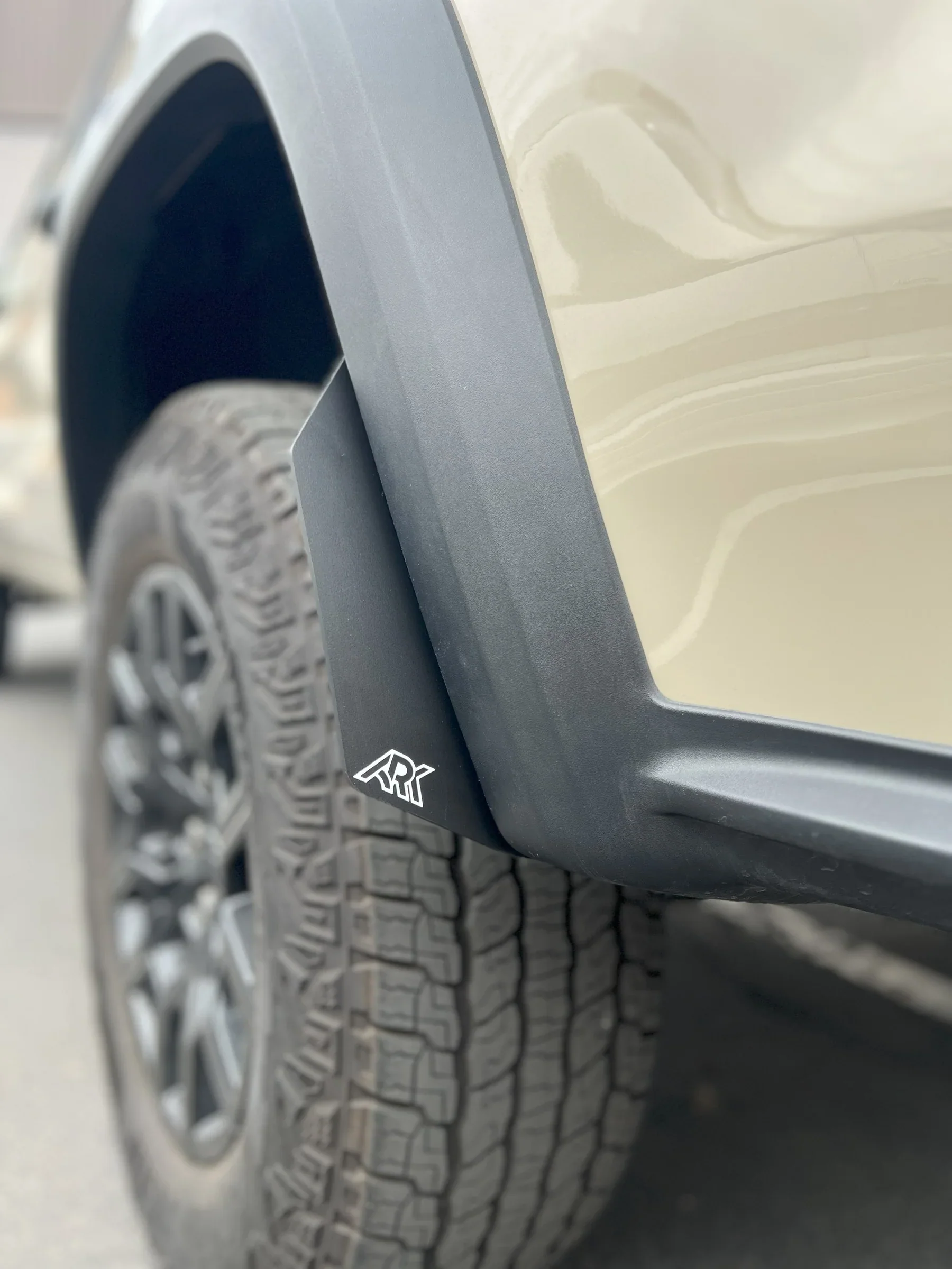 Ark 2023+ Chevrolet Colorado ZR2/Trailboss TriXPoly Micro Flares - Image 3