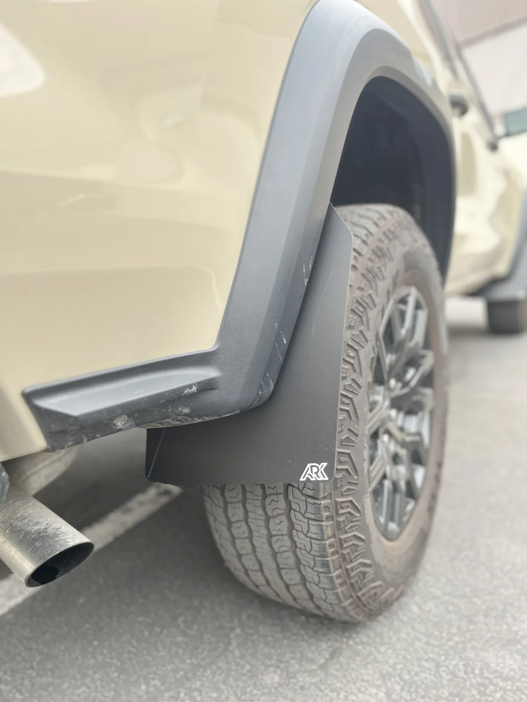 Ark 2023+ Chevrolet Colorado ZR2/Trailboss TriXPoly Mid Mud Flaps - Image 3