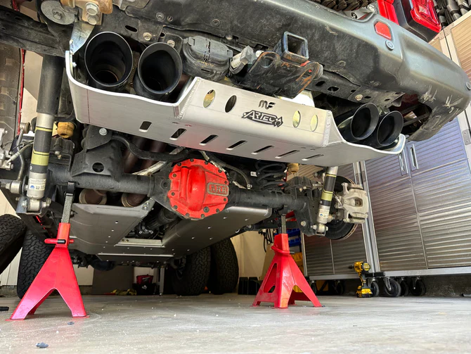 Artec Industries JLU Magnaflow Muffler & Tip Skid - 4 Door 392 Hemi - Image 3