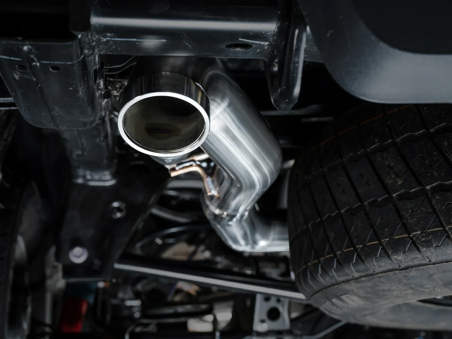 AWE 0FG Exhaust for 2024-2026 Toyota Tacoma - Image 13