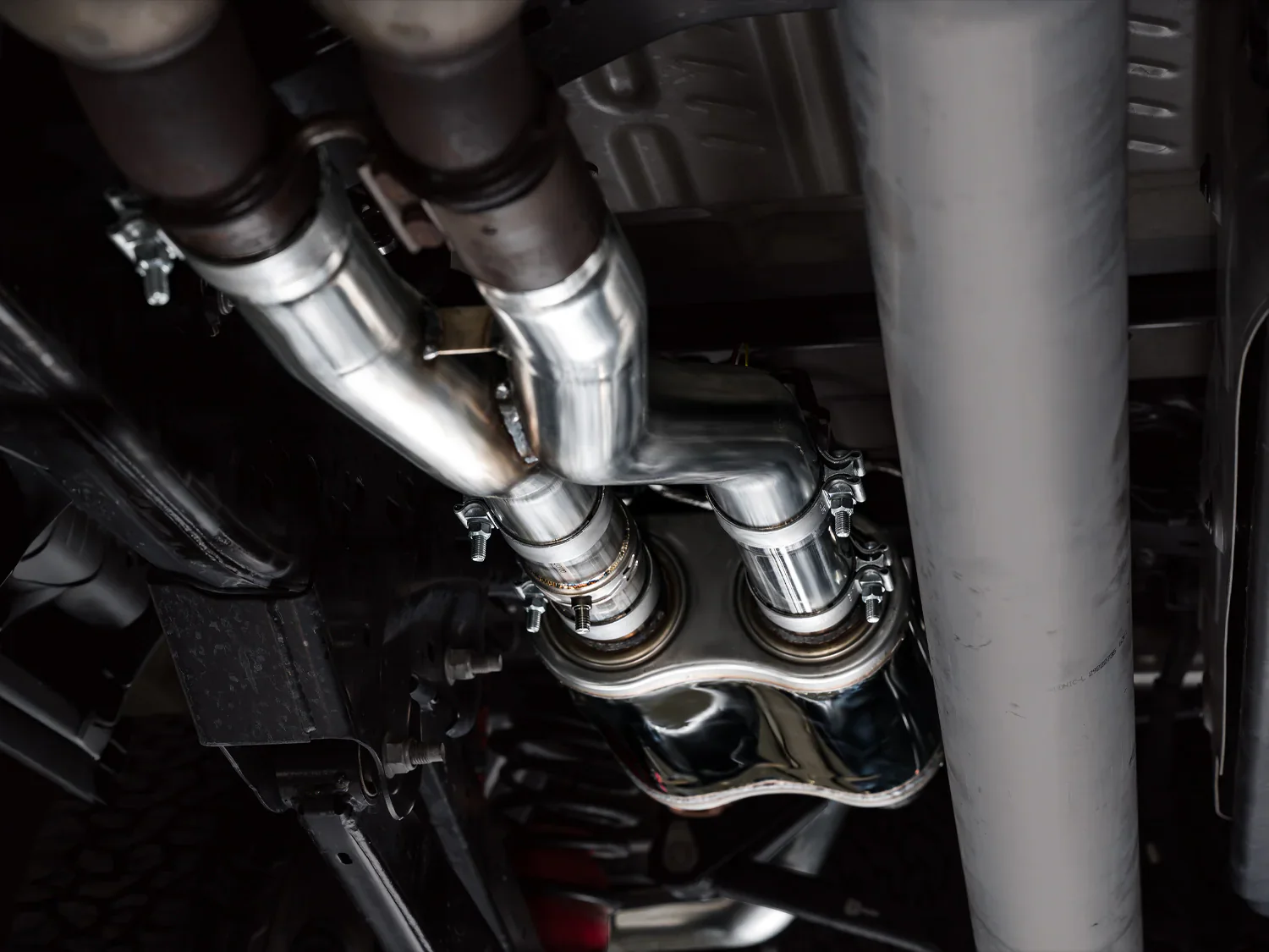 AWE Switchpath Exhaust for 2022-2026 Ford Raptor R - Image 5