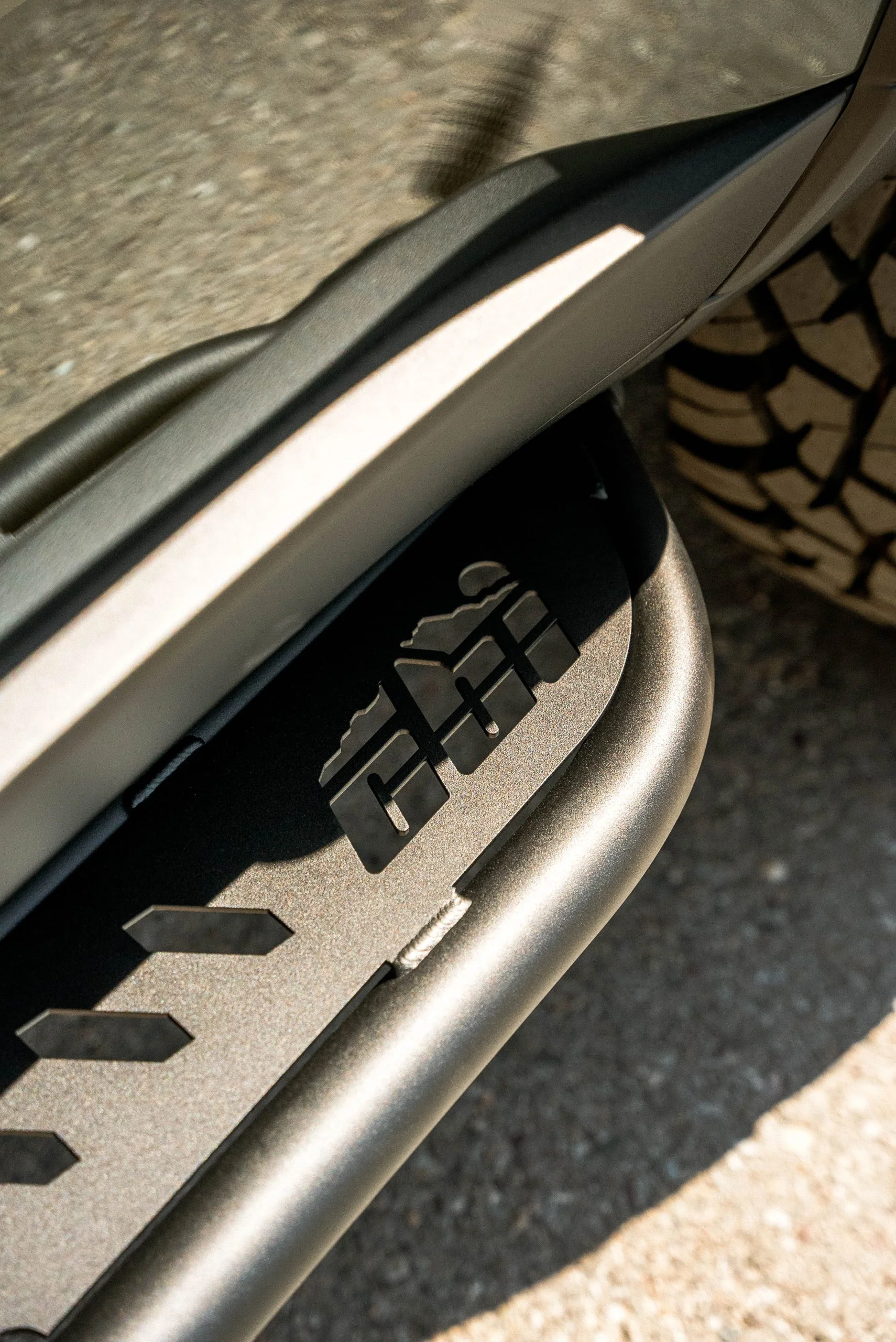 CBI Overland Rock Sliders | 2024-2026 Lexus GX550 - Image 2
