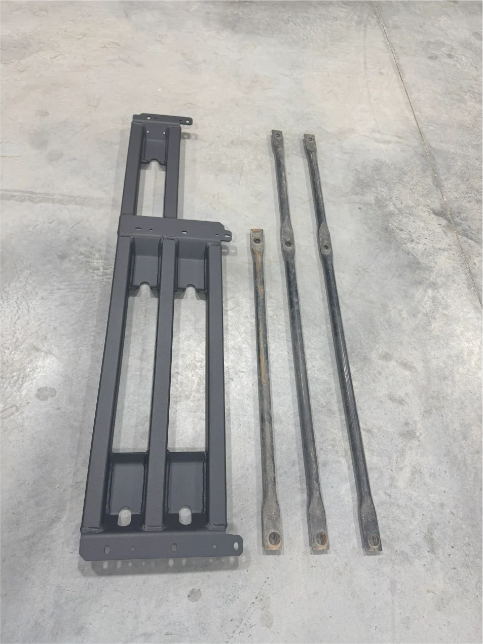 Dethloff Mfg 3-Bar Skid Plate 2014-Present Ram Power Wagon - Image 3
