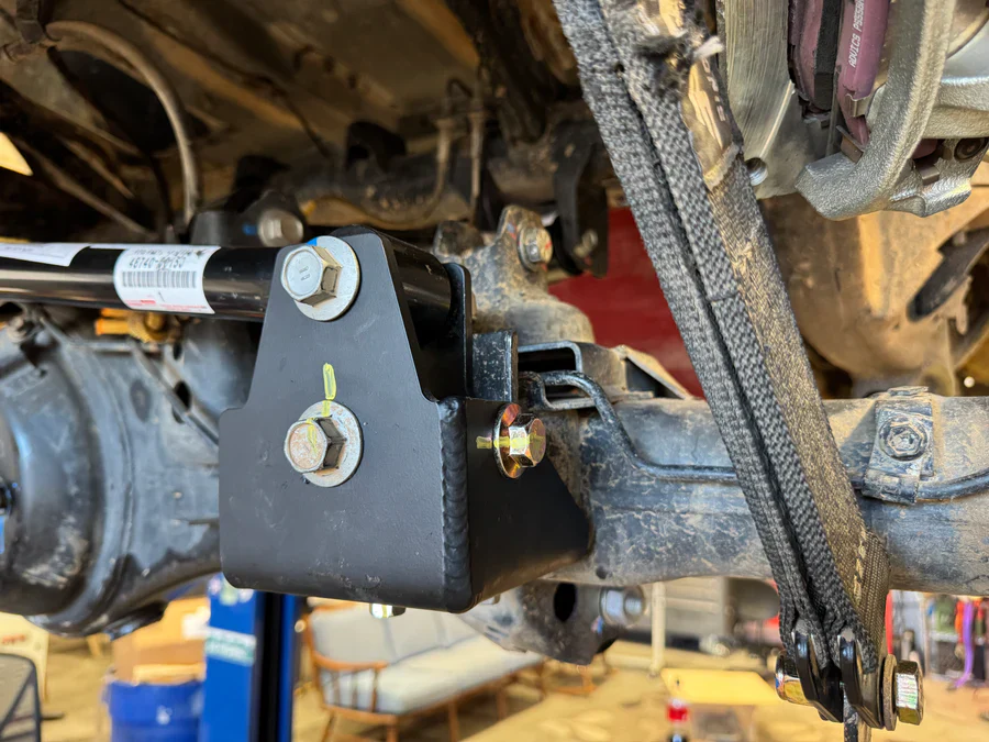 Dr. KDSS B.O.T.C.K - Bolt On Track Bar Correction Kit LC200/LX570 - Image 3