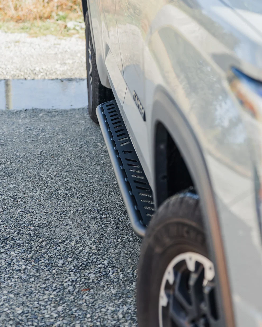 Greenlane 2022-2026 3rd Gen Tundra Aluminum Straight Sliders - Image 7
