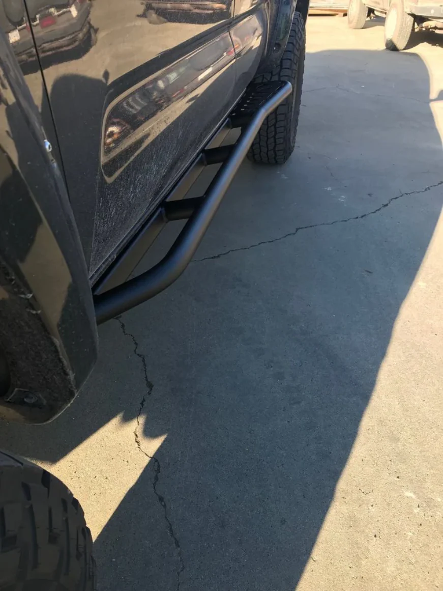 Greenlane 2nd Gen Tacoma Aluminum Sliders With Bump Out - Image 8