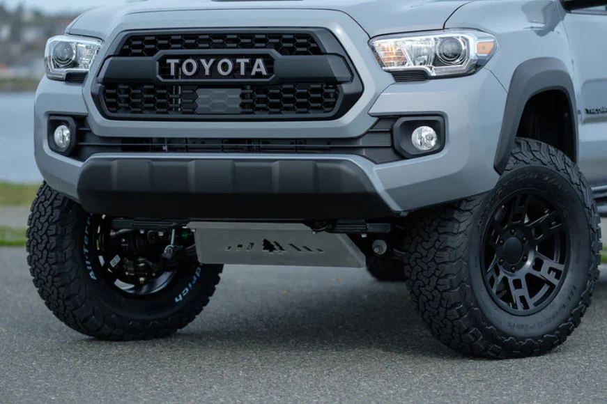Greenlane 3rd Gen Tacoma Aluminum Front Skid Plate - Image 5