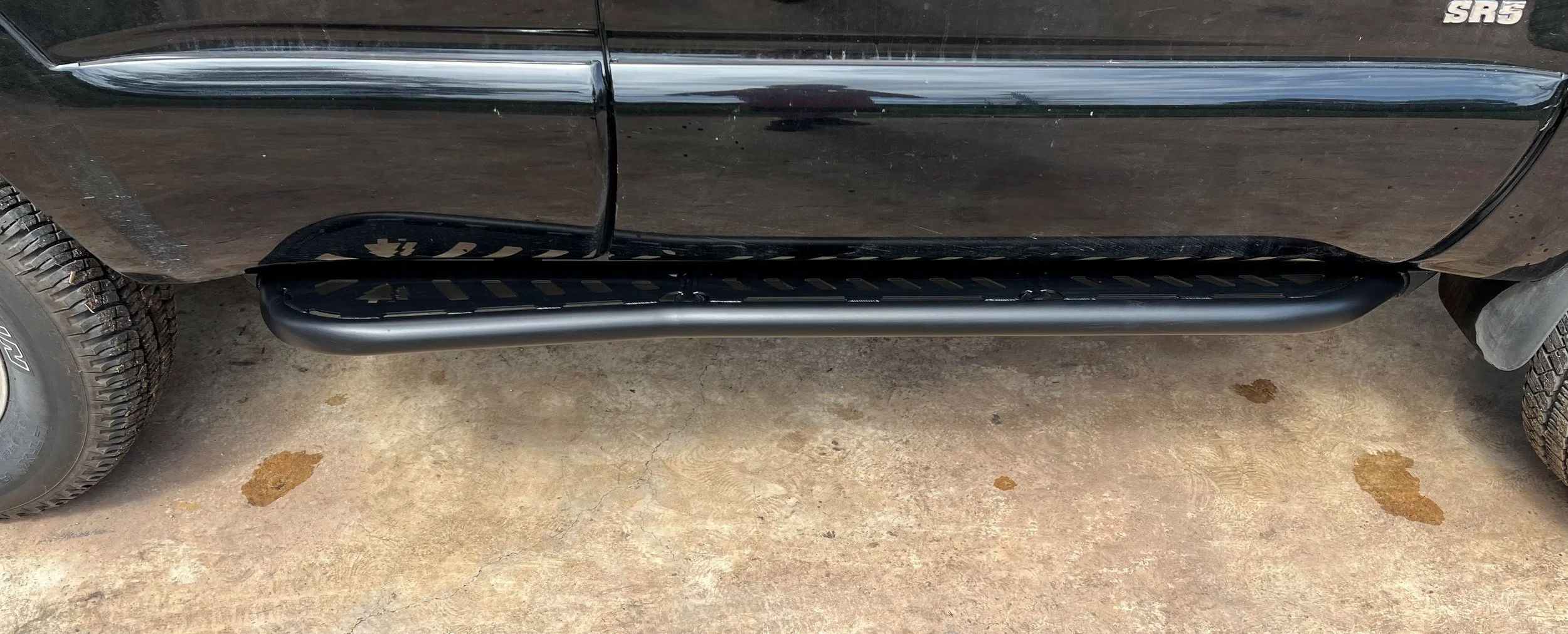 Greenlane 4th Gen 4Runner Aluminum Sliders with Bump Out - Image 5