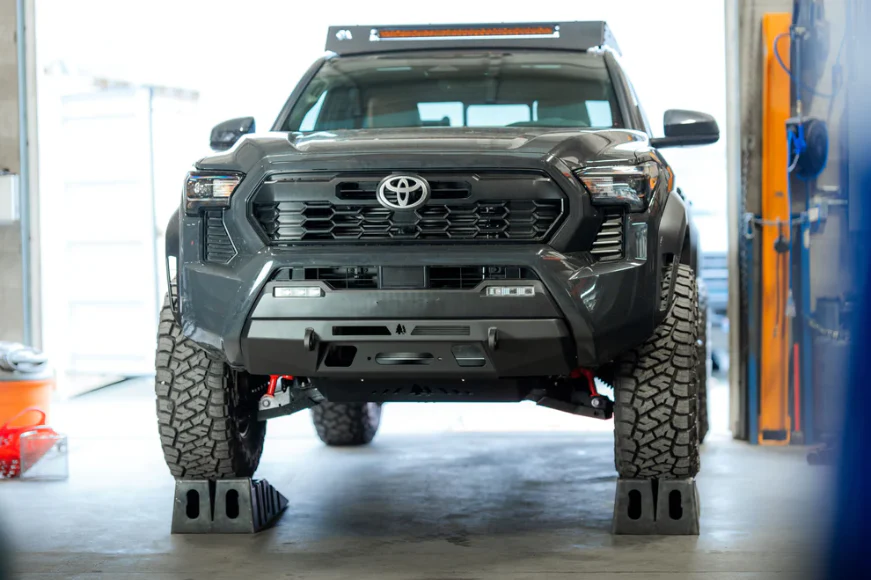 Greenlane 2024-2026 4th Gen Tacoma Aluminum Stump Bumper - Image 10