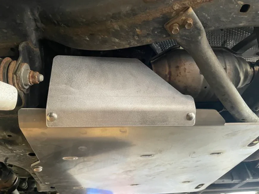 Greenlane 5th Gen 4Runner Catalytic Converter Covers - Image 4