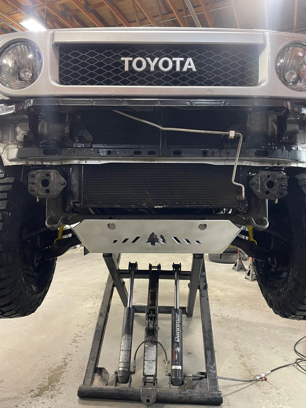 Greenlane FJ Cruiser Full Engine Skid Plate - Image 4