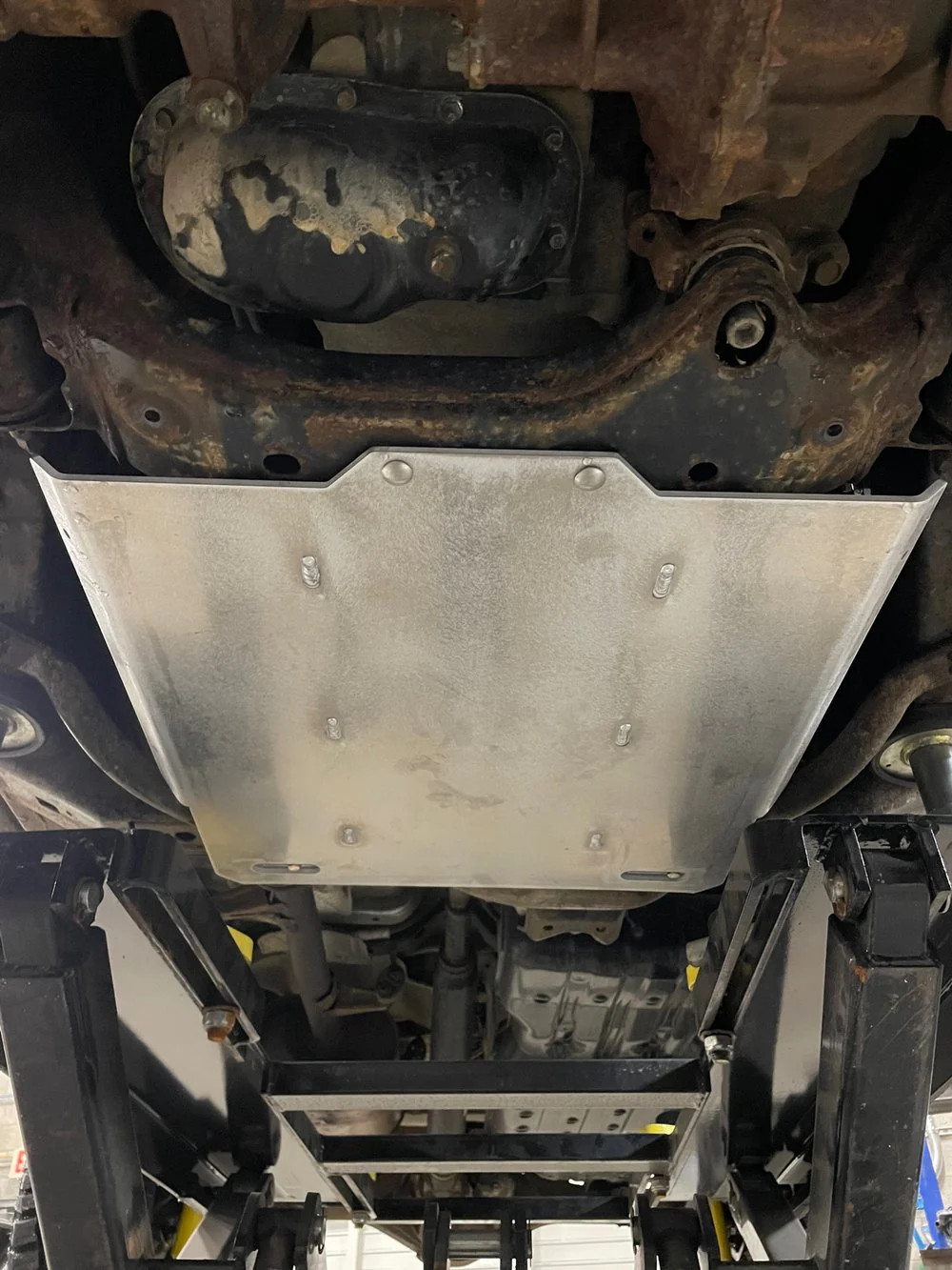 Greenlane FJ Cruiser Full Engine Skid Plate - Image 5