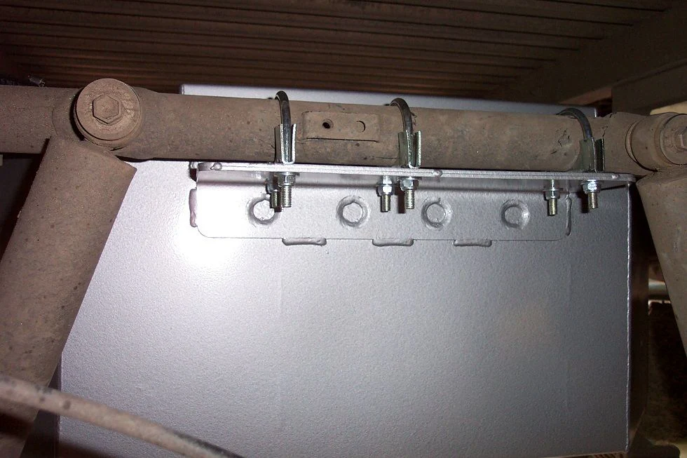 Long Range America Toyota Land Cruiser 75 Series Early Cab/Chassis (1985-1991) - 40 Gallon Auxiliary - Image 3
