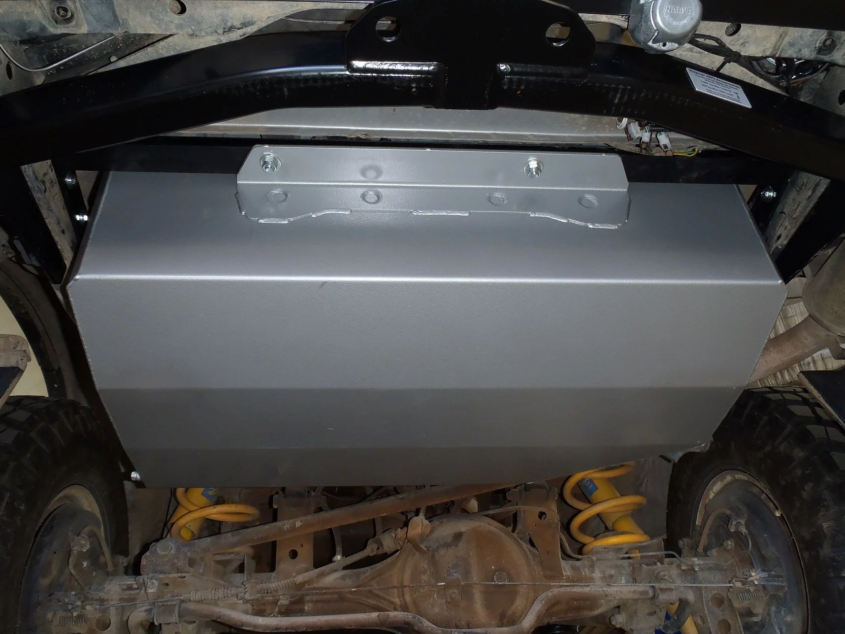 Long Range America Toyota Land Cruiser 80 Series/Lexus LX450 (1991-1997) - 42 Gallon Auxiliary - Image 3
