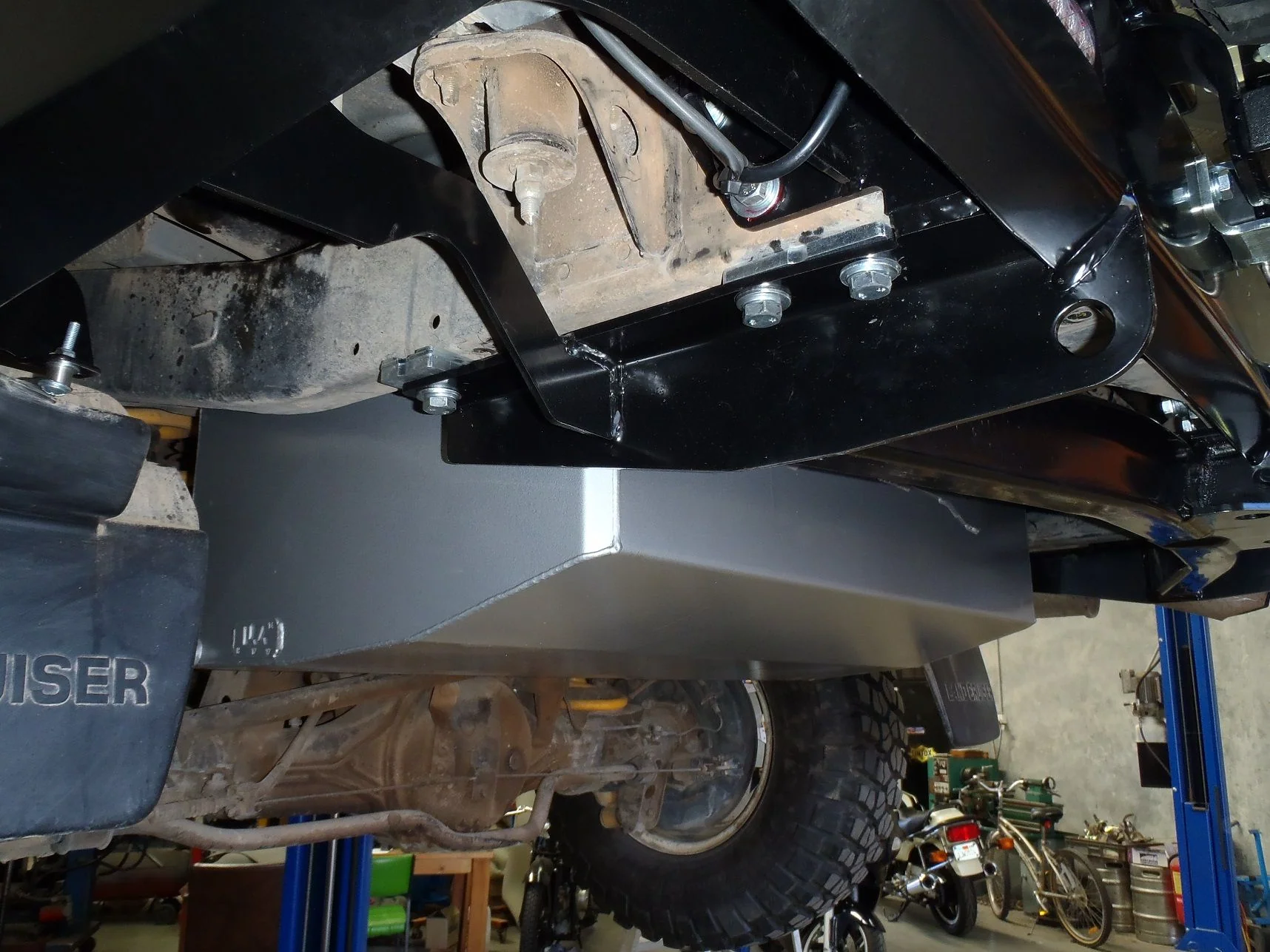 Long Range America Toyota Land Cruiser 80 Series/Lexus LX450 (1991-1997) - 42 Gallon Auxiliary - Image 4