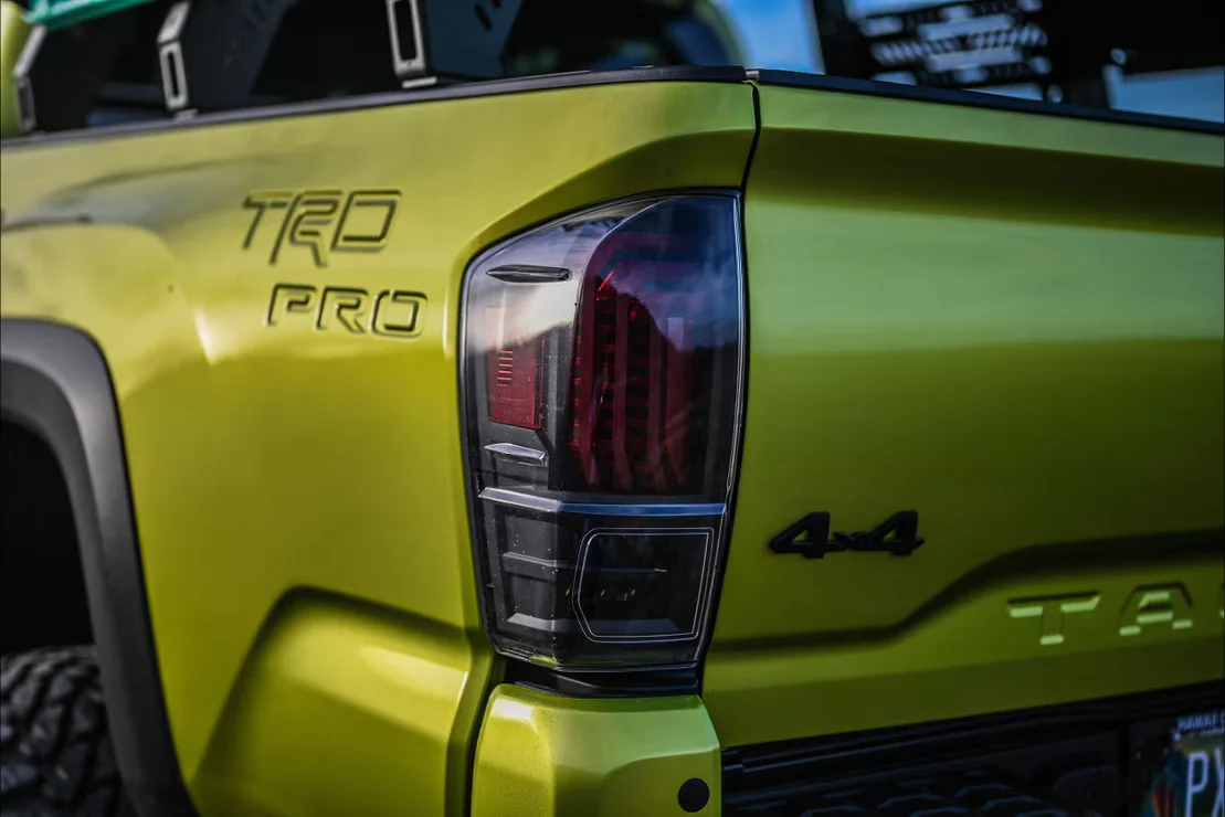 Morimoto Toyota Tacoma 16-23 XB LED Tail Lights - Image 5