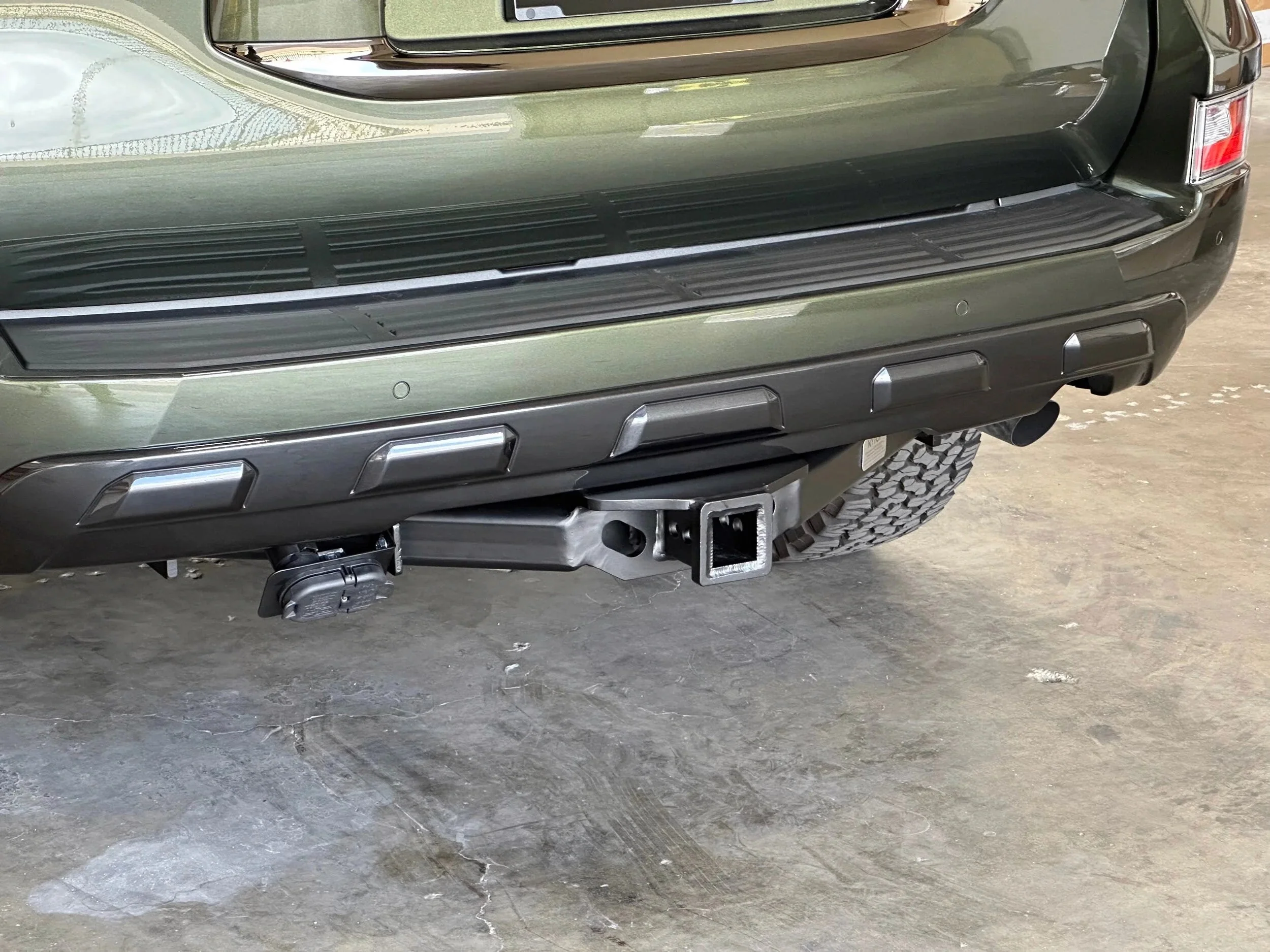 NYTOP 2010-2023 Lexus GX460 Rear Tow Hitch Receiver - Image 3