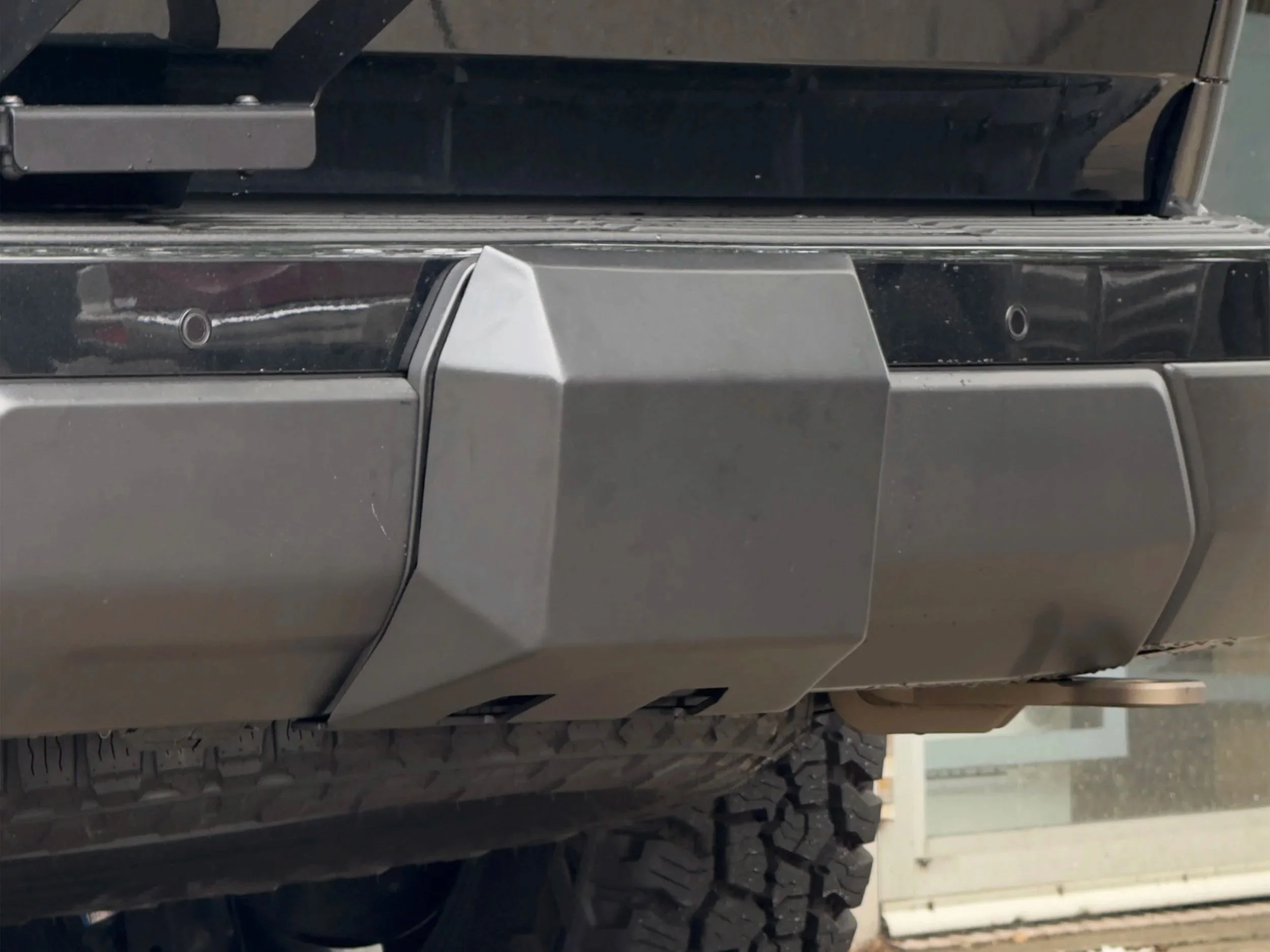 NYTOP 2024-2026 Lexus GX550 Rear Hitch Skid Cover - Image 4