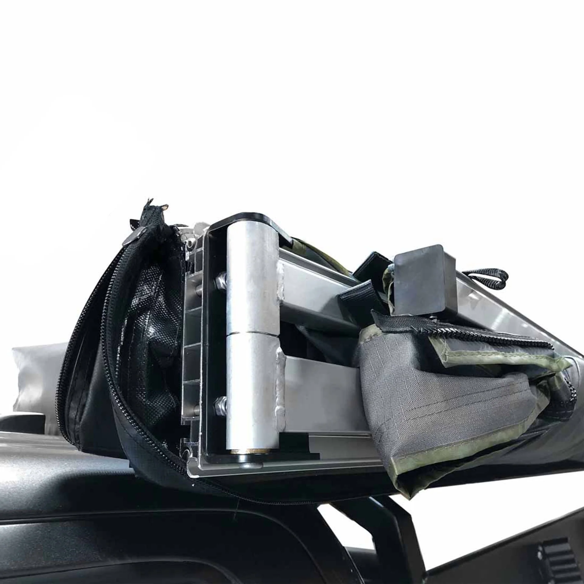 Overland Vehicle Systems HD Nomadic 180 Awning - Image 2