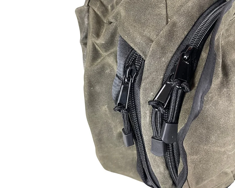 Overland Vehicle Systems Large Duffel Bag With Handle & Straps - Image 4