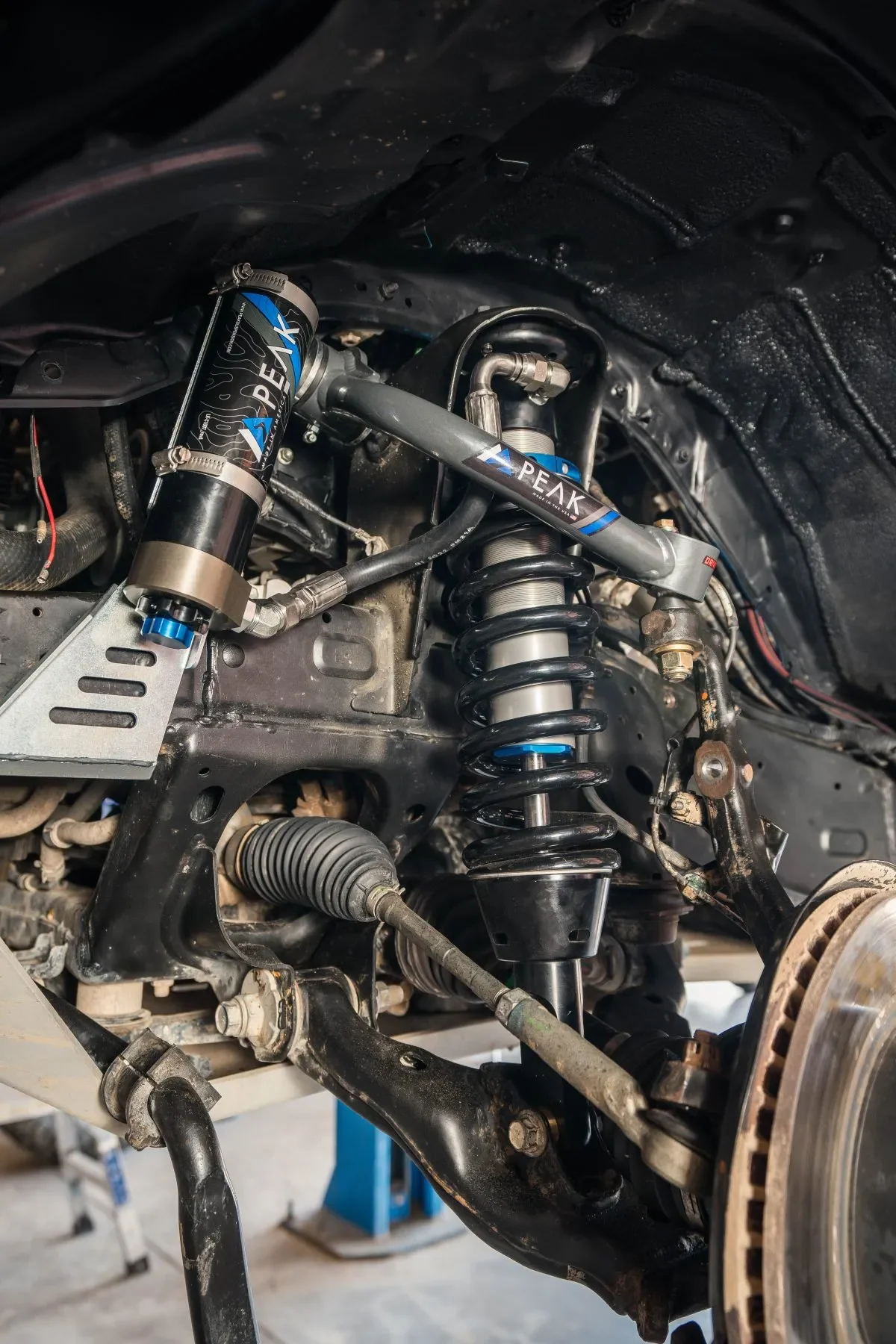 Peak Suspension 2.5" Trail Kit - 2005+Nissan Frontier - Image 2