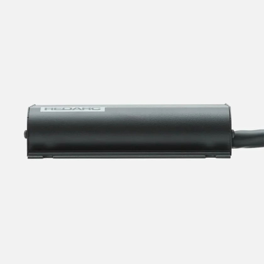Redarc 12V 25A In-Vehicle DC Power Supply - Image 4