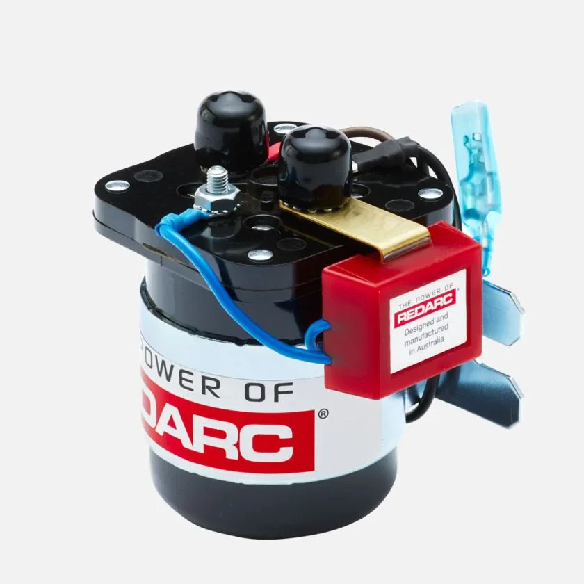 Redarc Dual Sensing Smart Start Battery Isolator 24V 200A - Image 2