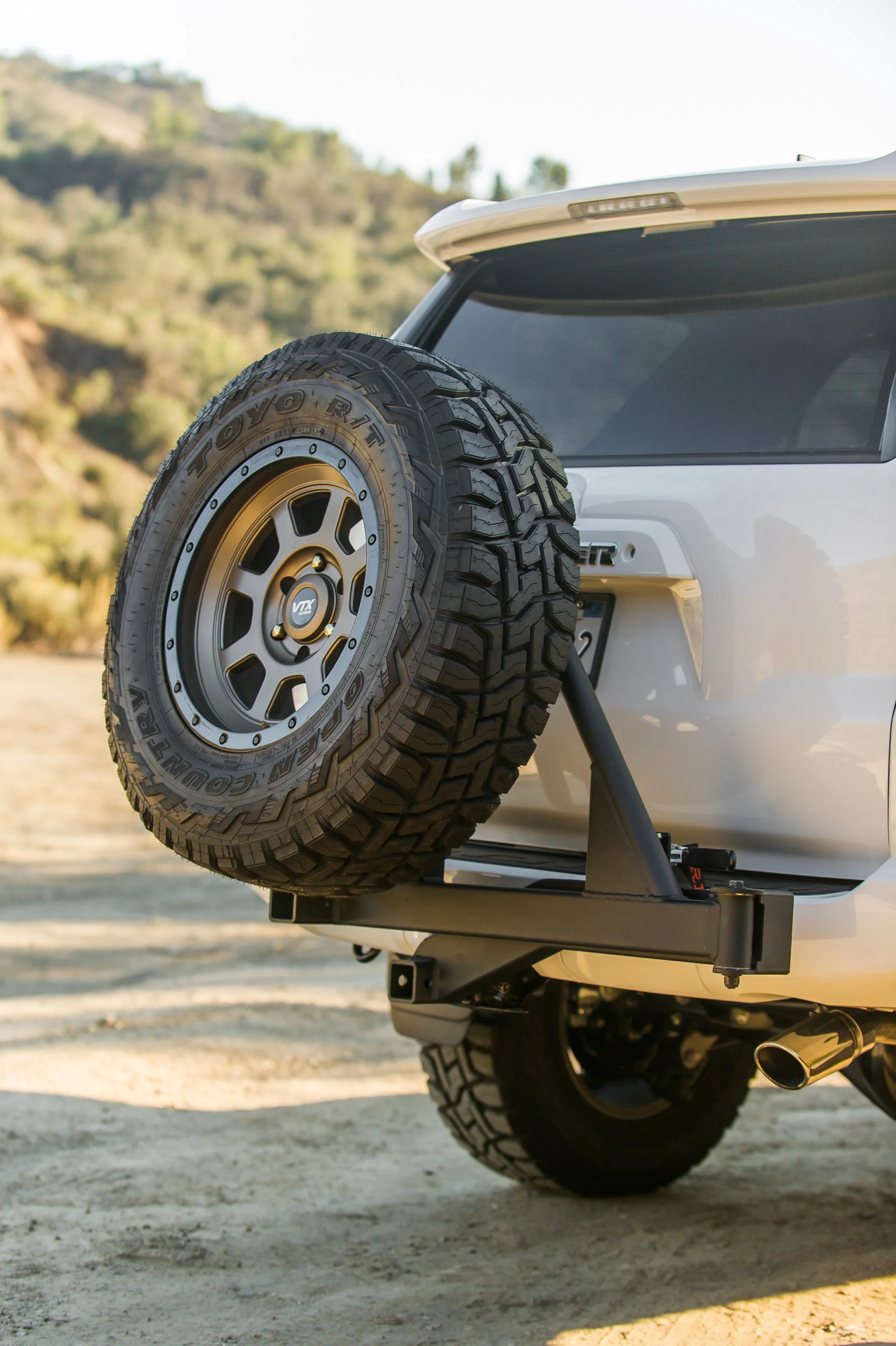 RIGd UltraSwing Short Fit - Spare Tire Hitch Mount - Image 6