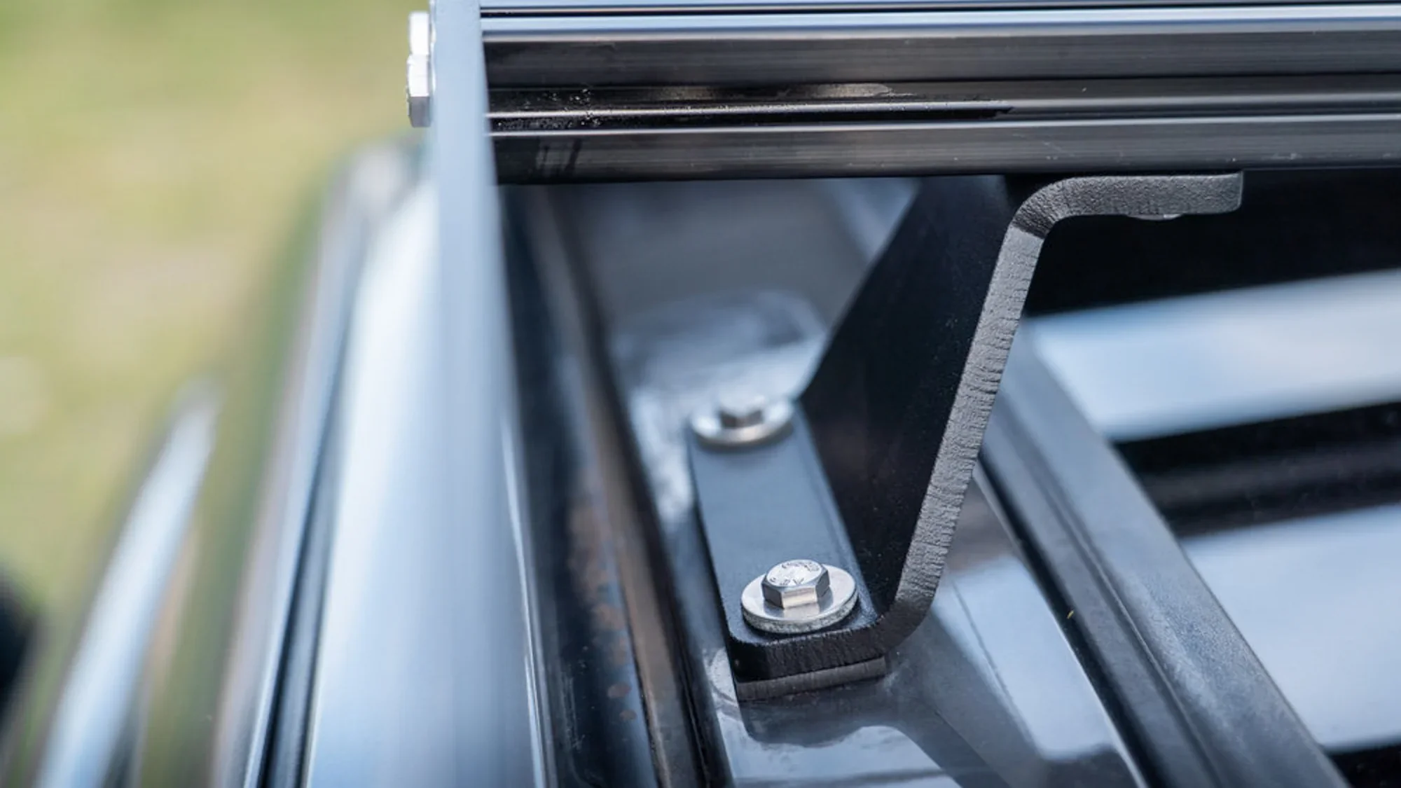 Sherpa The Belford 2001-2007 Toyota Sequoia Roof Rack - Image 4