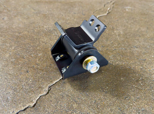 Solo Motorsports 2000-2004 Toyota Tundra Transmission Mount - Image 3