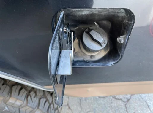 Solo Motorsports Gas Cap Holder - Image 4