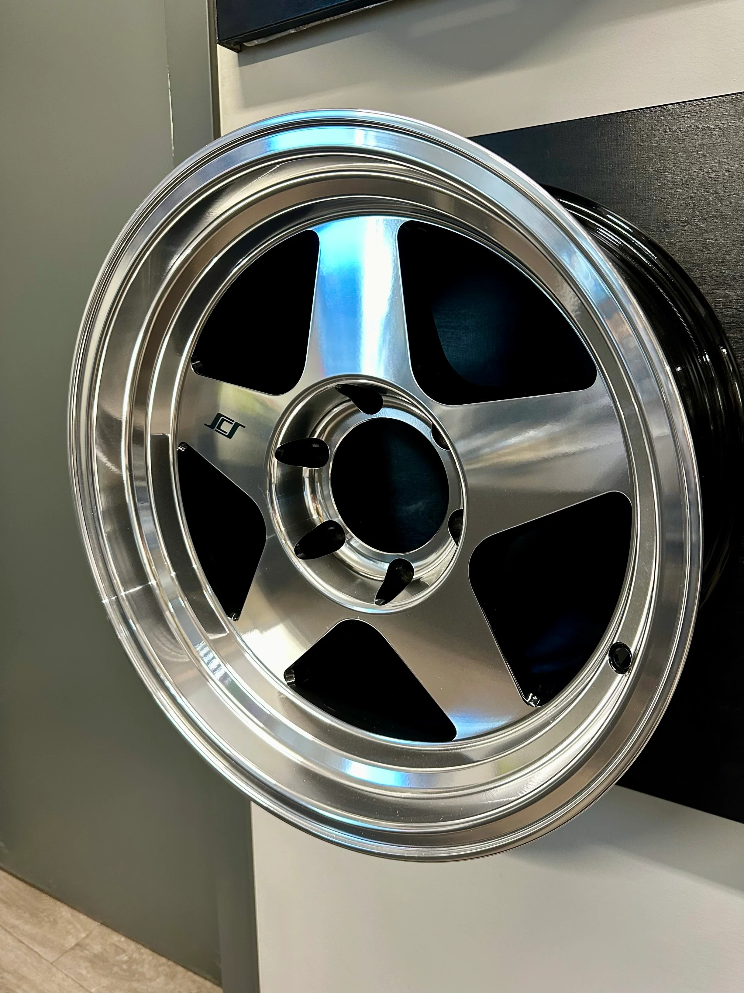 Stealth Custom Series Limited Edition Polished Finish Gen5 - Image 5