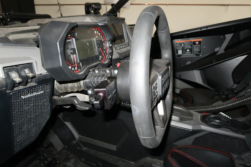 Switch-Pro Command-Touch CT4 Accessory Controller & GPS Turn Signal Kit - For CanAm X3 - Image 2