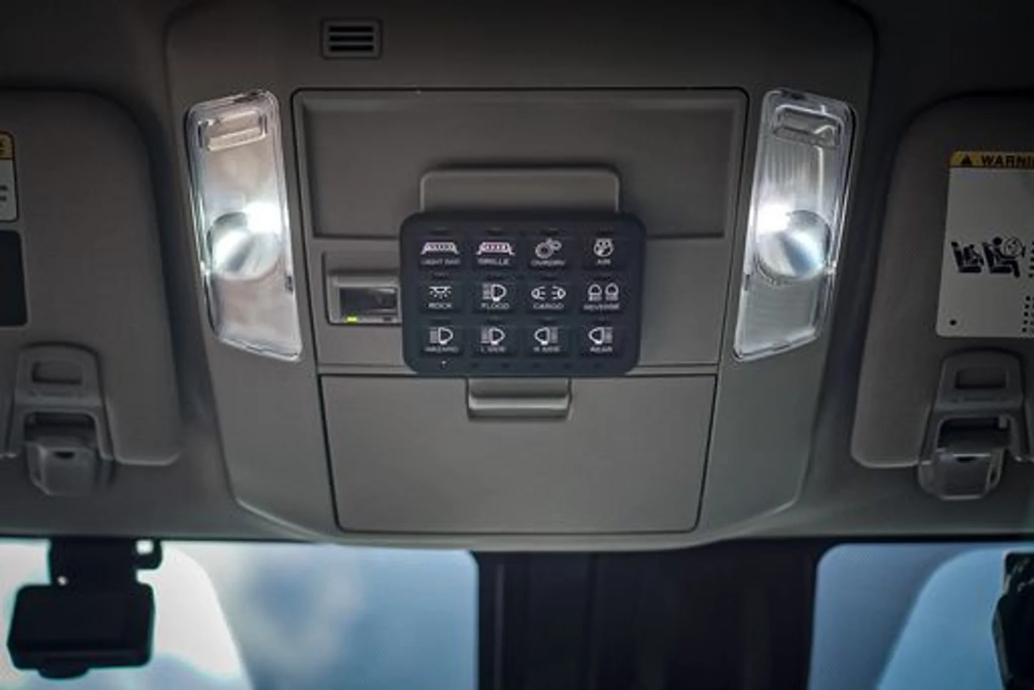 Switch-Pro RCR Force 12 - Image 6