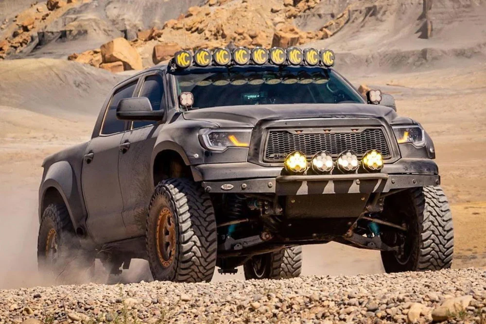 Total Chaos +2.5" Long Travel Kit - Heim UCA - 2nd Gen Tundra - Image 2