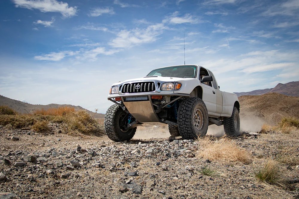 Total Chaos +3.5" Long Travel Kit - Bushing UCA - 1st Gen Tacoma - Image 2