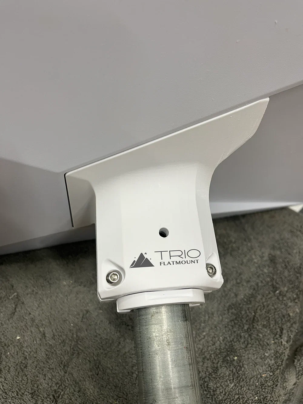 TRIO Flatmount Gen 3 Starlink TRIO Pole Mount - Image 3